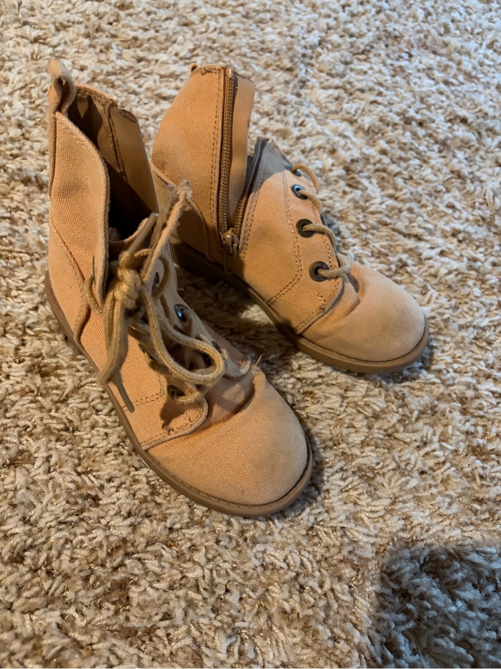 Canvas kids Lace-Up Ankle Boots in Tan